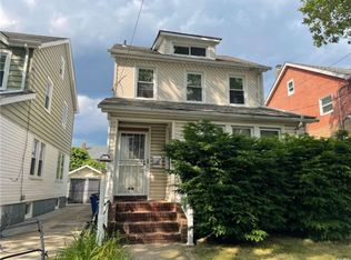 240-25 144th Ave #2, Rosedale, NY 11422