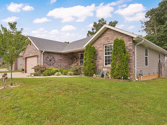 5th image of 5824 S Geranium Lane