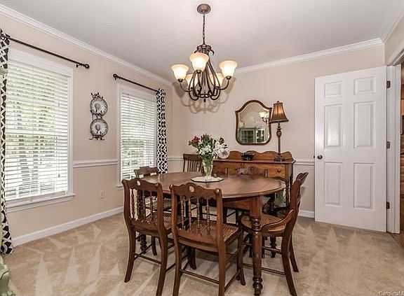 5th image of 5804 Winburn Ln