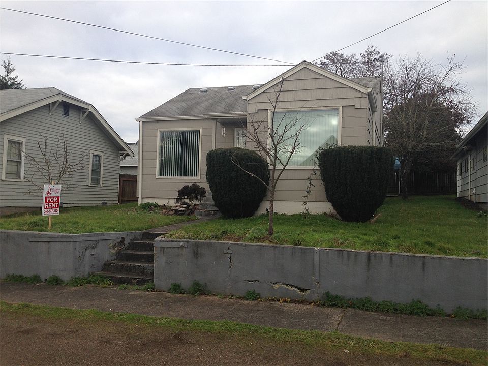 1st image of 909 Crawford St