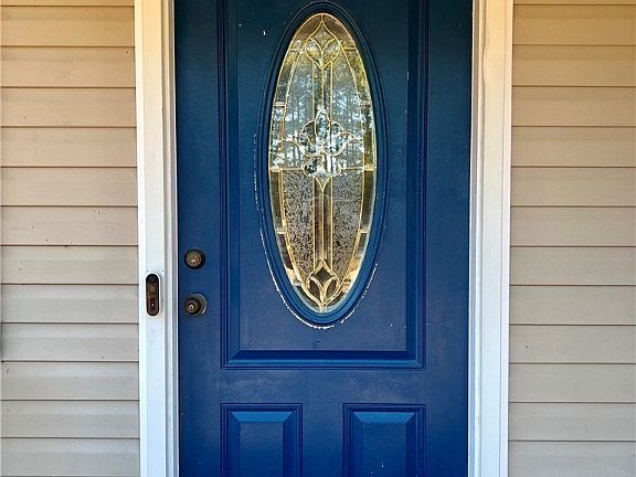 4th image of 145 Oakwood Heights Dr