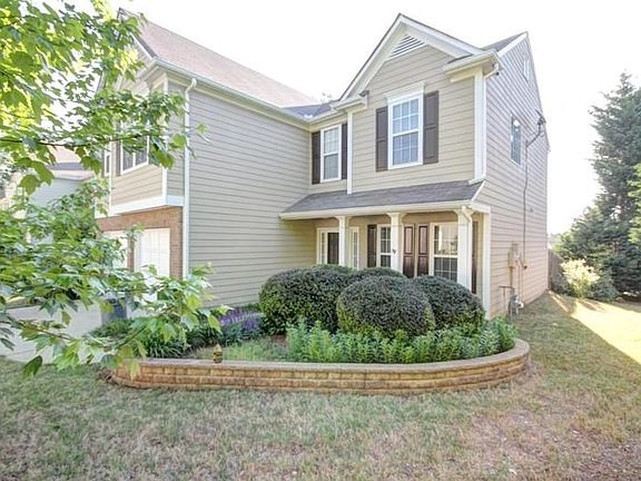 3rd image of 1364 Glenover Way