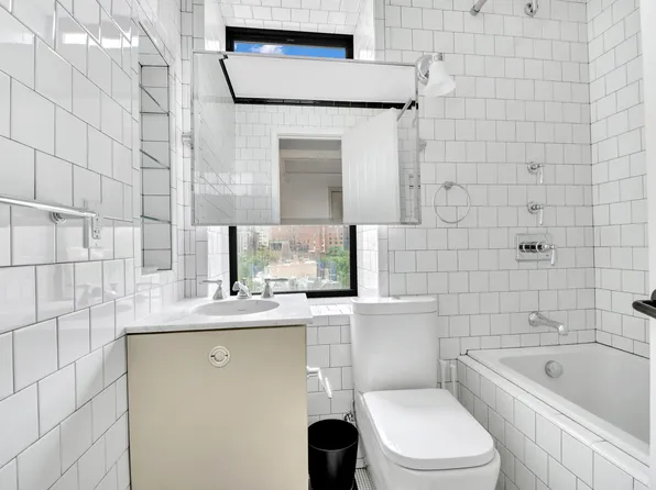 56 West 11th Street image 7 of 13