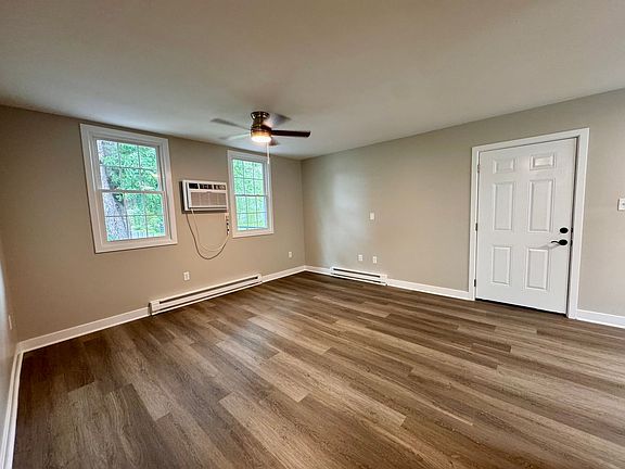 4th image of 337A Maple Ln