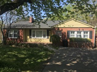 1906 Lake Rd, Greenbrier, TN 37073