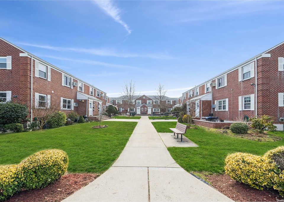 1st image of 7142 260th St #106G