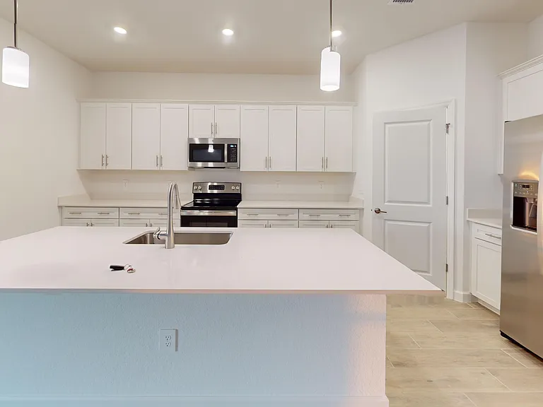 8086 Shore Lake Dr — Photo 6