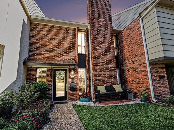 9407 Fondren Rd, Houston, TX 77074