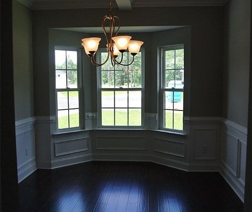 2nd image of 22 NE Hermitage Drive