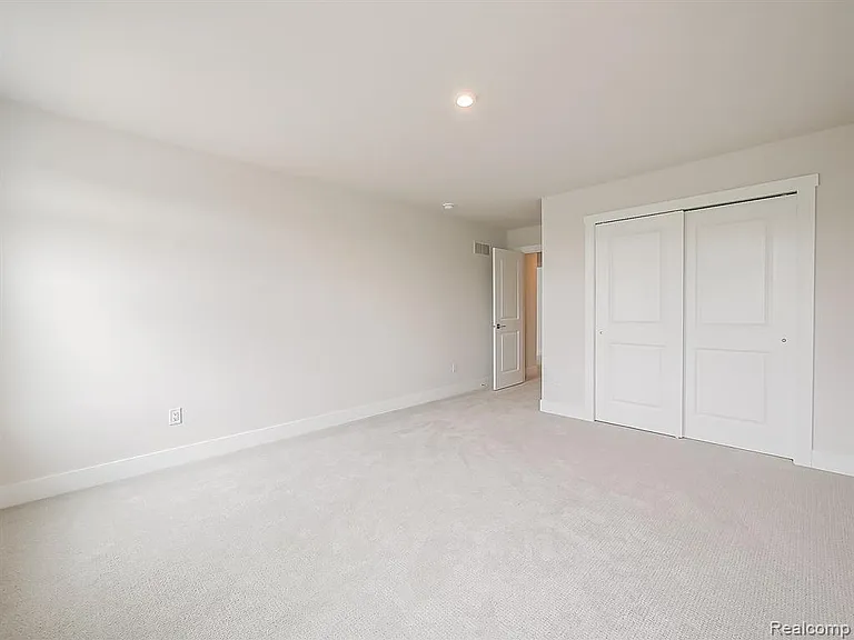 5169 Poppydrew Ln — Photo 56