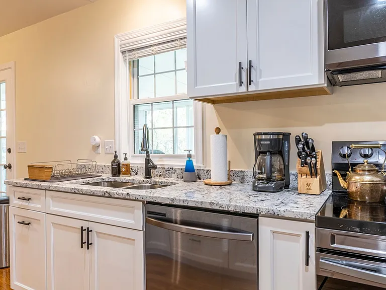 604 Wilder Dr — Photo 16