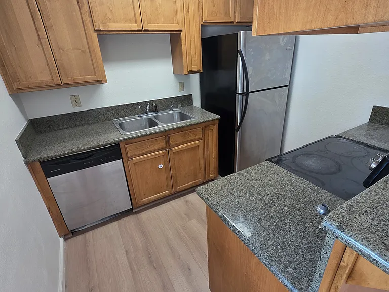 928 Dornajo Way #1 — Photo 3