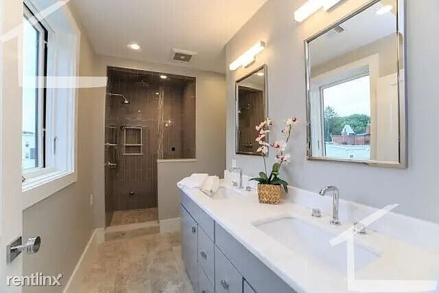 internal_unit_photo_1