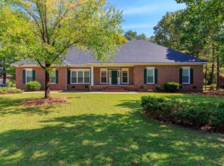 894 Long Iron Dr, Fayetteville, NC 28312