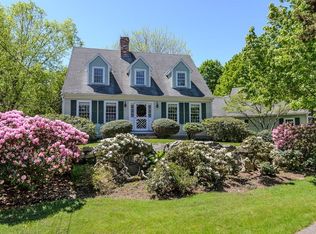 207 Thatcher St, Westwood, MA 02090