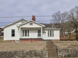 1234 W Jackson St, Gate City, VA 24251