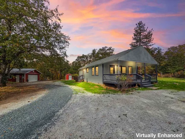 351 Oxyoke Rd, Grants Pass, OR 97526