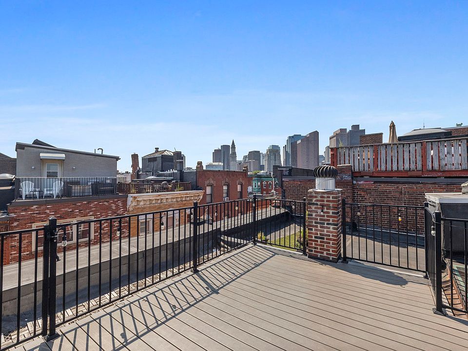 1st image of 150 Salem St APT 4