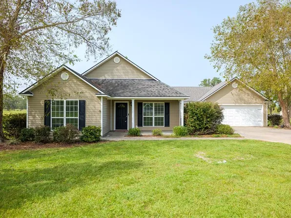 61 Baskins Rd, Lakeland, GA 31635