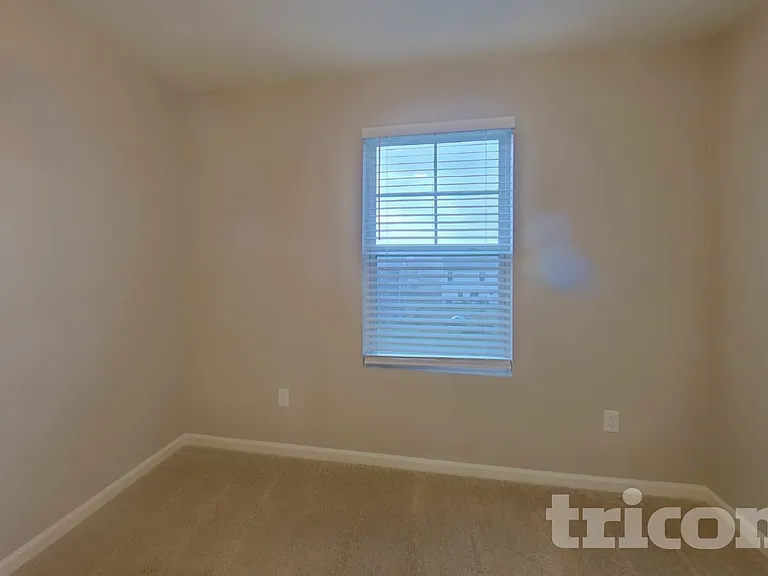 1076 Crescent Moon Loop Rd — Photo 12