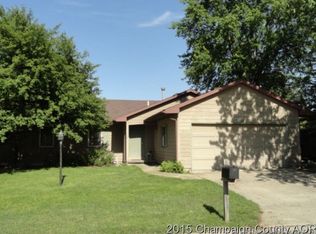 1900 Blackthorn Dr, Champaign, IL 61821