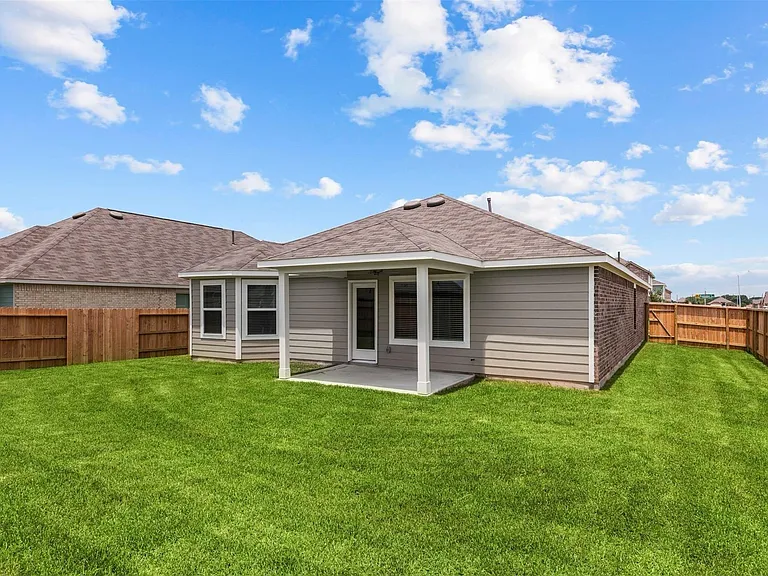 3003 Middleton Dr — Photo 14