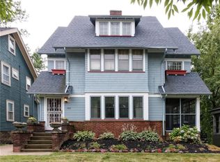 3262 Redwood Rd, Cleveland Heights, OH 44118