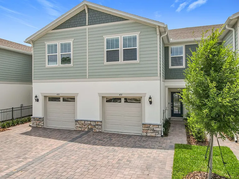 431 Meadowland Point — Photo 4