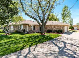 8465 S Mulford Rd, Rockford, IL 61109