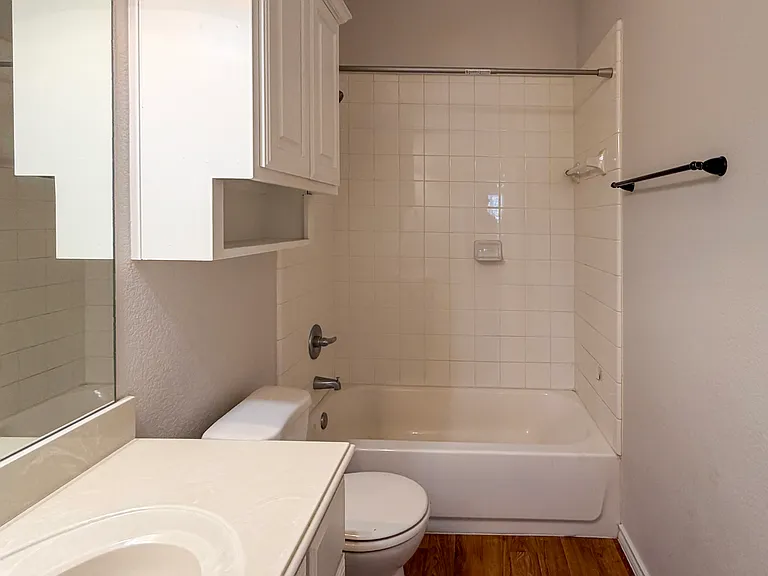 2151 Oakridge Dr — Photo 14