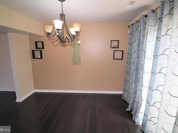 5th image of 12706 Hancock Ct