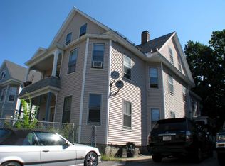 22 Bellevue St, Lowell, MA 01851