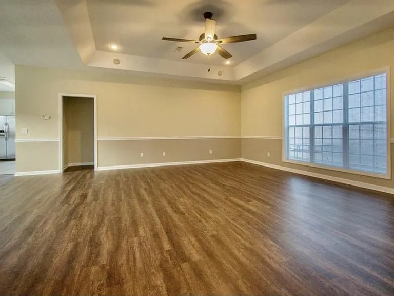 210 Wakefield Way — Photo 6