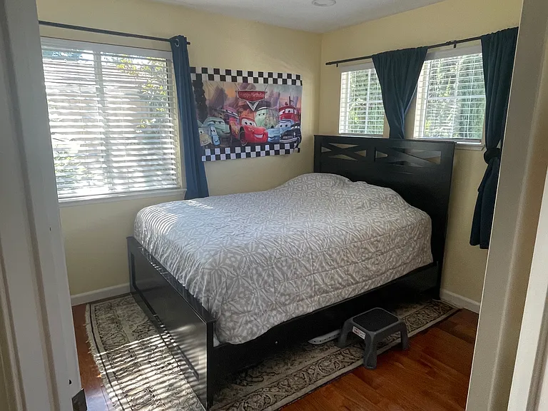 9425 Village Tree Dr — Photo 42
