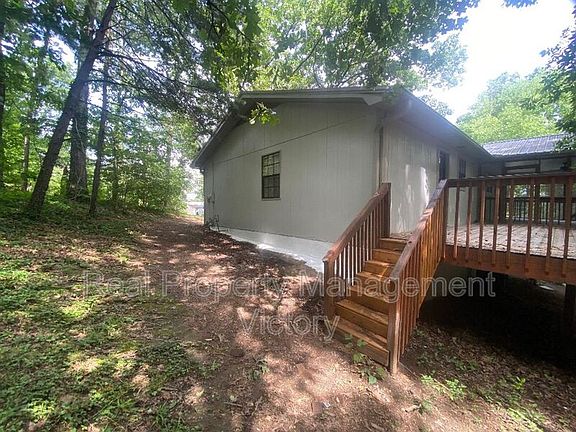 4th image of 1305 Sun Cir