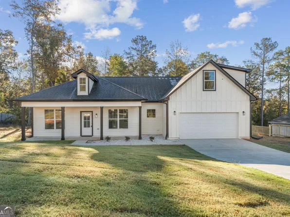 243 Cassidy Trl, Douglasville, GA 30134