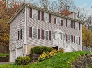 72 Boxford Rd, Haverhill, MA 01835