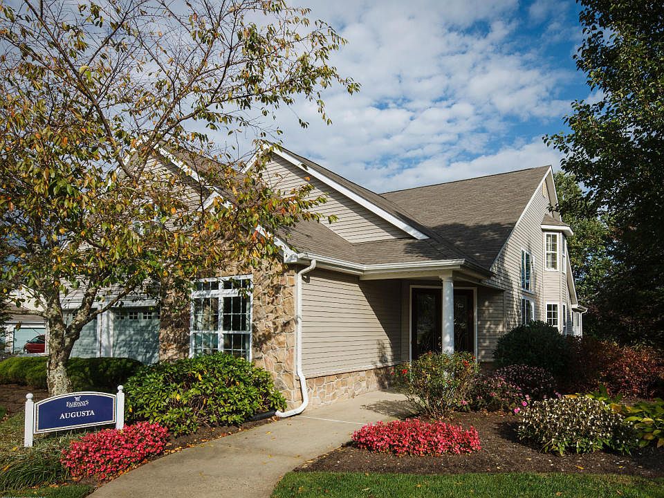 1st image of 22 Winding River Ct