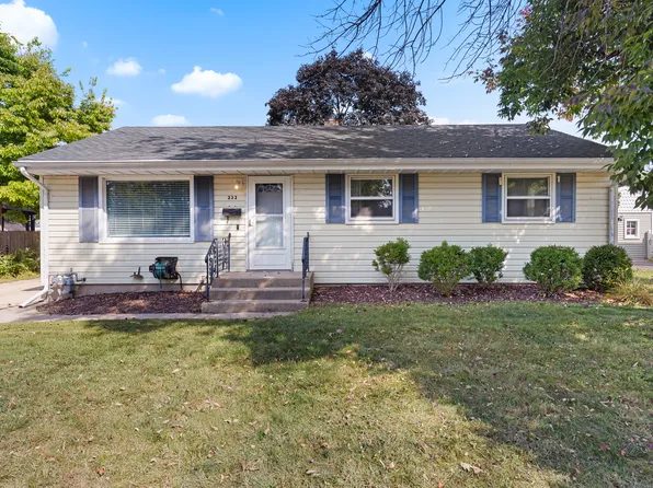 232 Renrose Ave, Loves Park, IL 61111