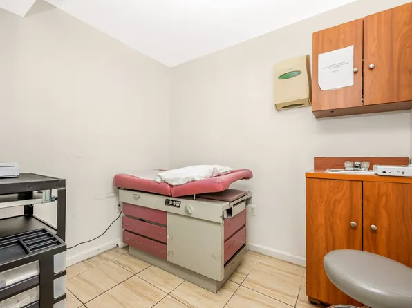 40-10 Forley Street image 9 of 35