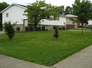 4665 W Sunset Ave, Bloomington, IN 47403