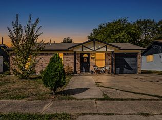 809 Pioneer Rd, Mesquite, TX 75149