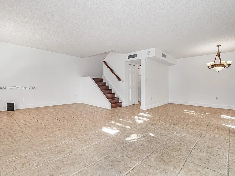 4700 SW 67th Ave #P8 — Photo 12