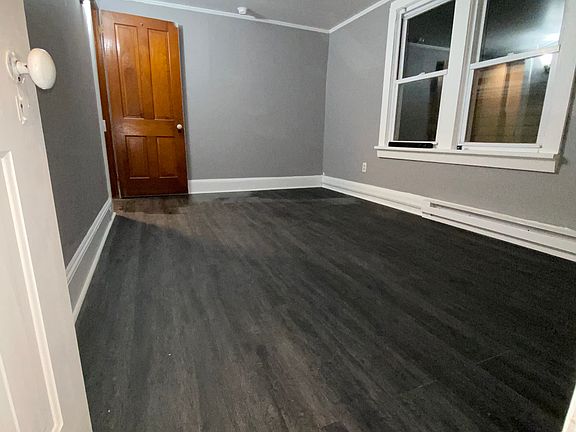 5th image of 179B Mahanoy St #1