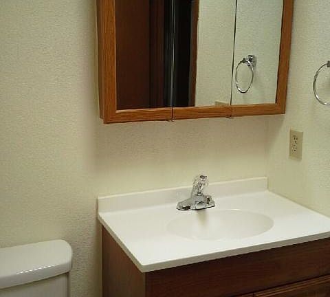 5th image of 1545 Vanderbilt Dr