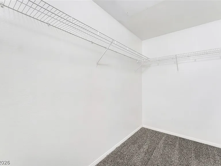 8555 W Russell Rd #2104 — Photo 17