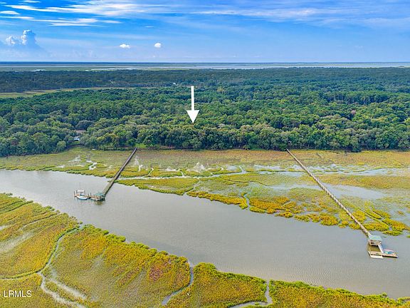 3rd image of 207 Fripp Point Road