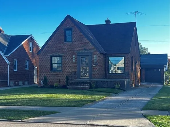 7615 Bertha Ave, Parma, OH 44129