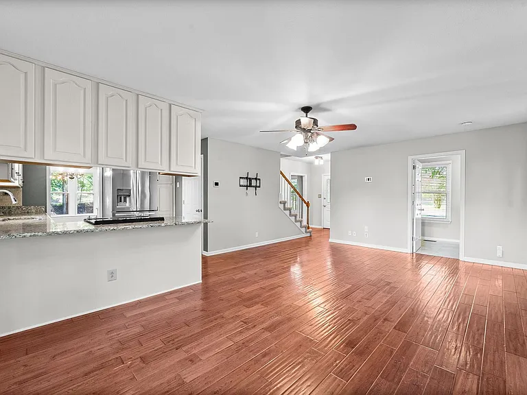 2861 Brothers Rd — Photo 15