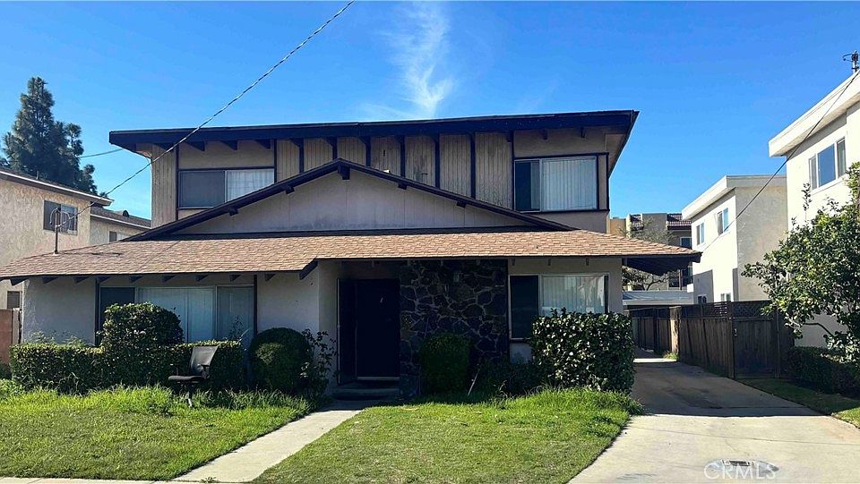 1st image of 16303 Gramercy Pl